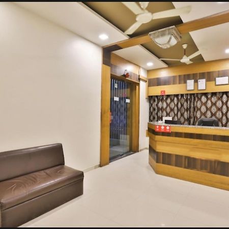 Hotel Shreenath 阿穆达巴 外观 照片