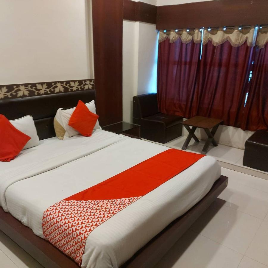 Hotel Shreenath 阿穆达巴 外观 照片