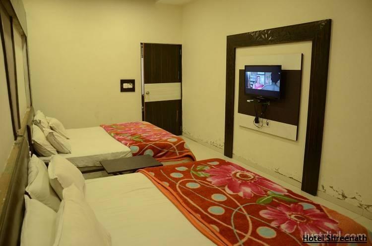 Hotel Shreenath 阿穆达巴 外观 照片